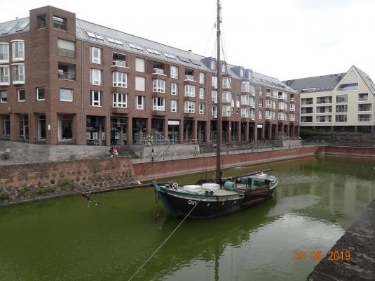 DU-1 Dusseldorf  Alter Hafen