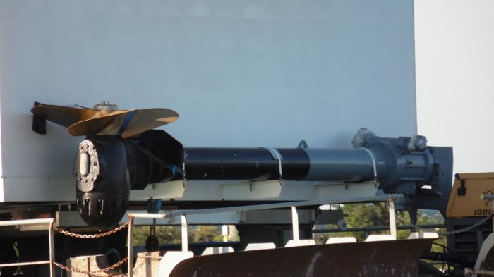 Zapasowy pędnik azymutalny