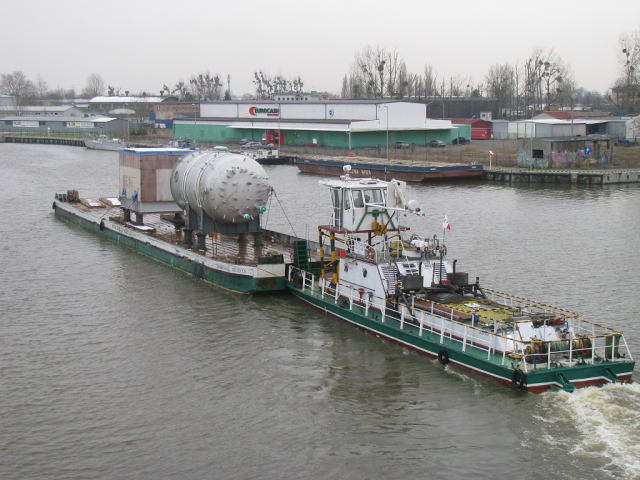 Pchacz HETMAN wraz z GALAREM-1