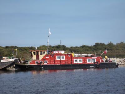 Pchacz TUR B-01 plus barka ZYGMUNT