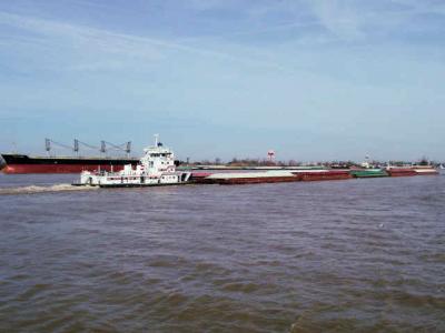 M/v Bruce Darst