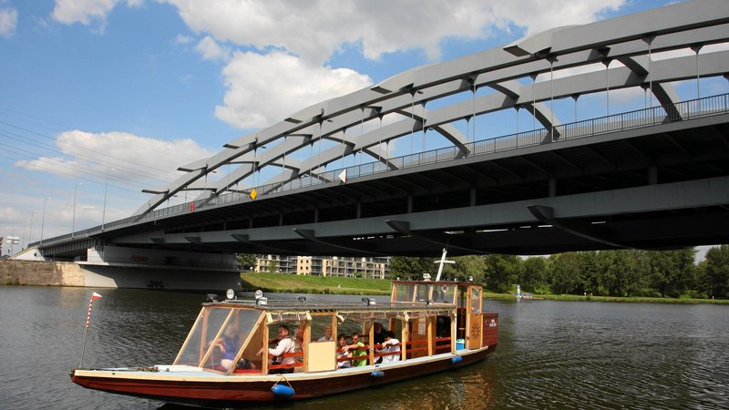 Krakowski Tramwaj Wodny świeci pustkami