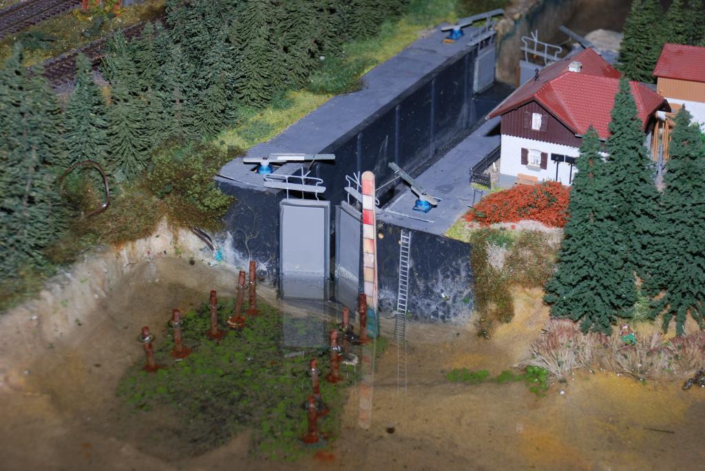 Żeglugowy motyw na wystawie makiet kolejowych