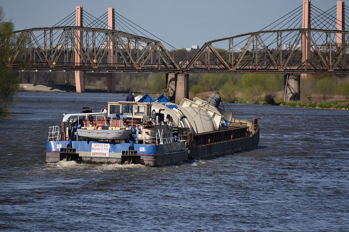 Żegluga śródlądowa alarmuje! Nasz głos to sygnał statkowej syreny.