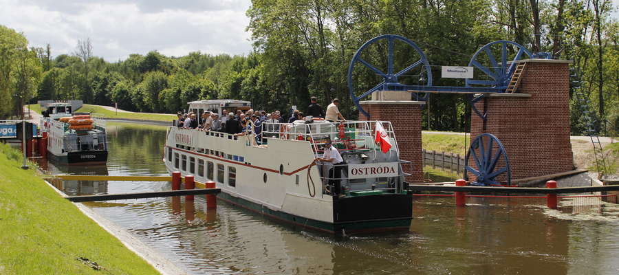 Przecieki na wałach Kanału Elbląskiego