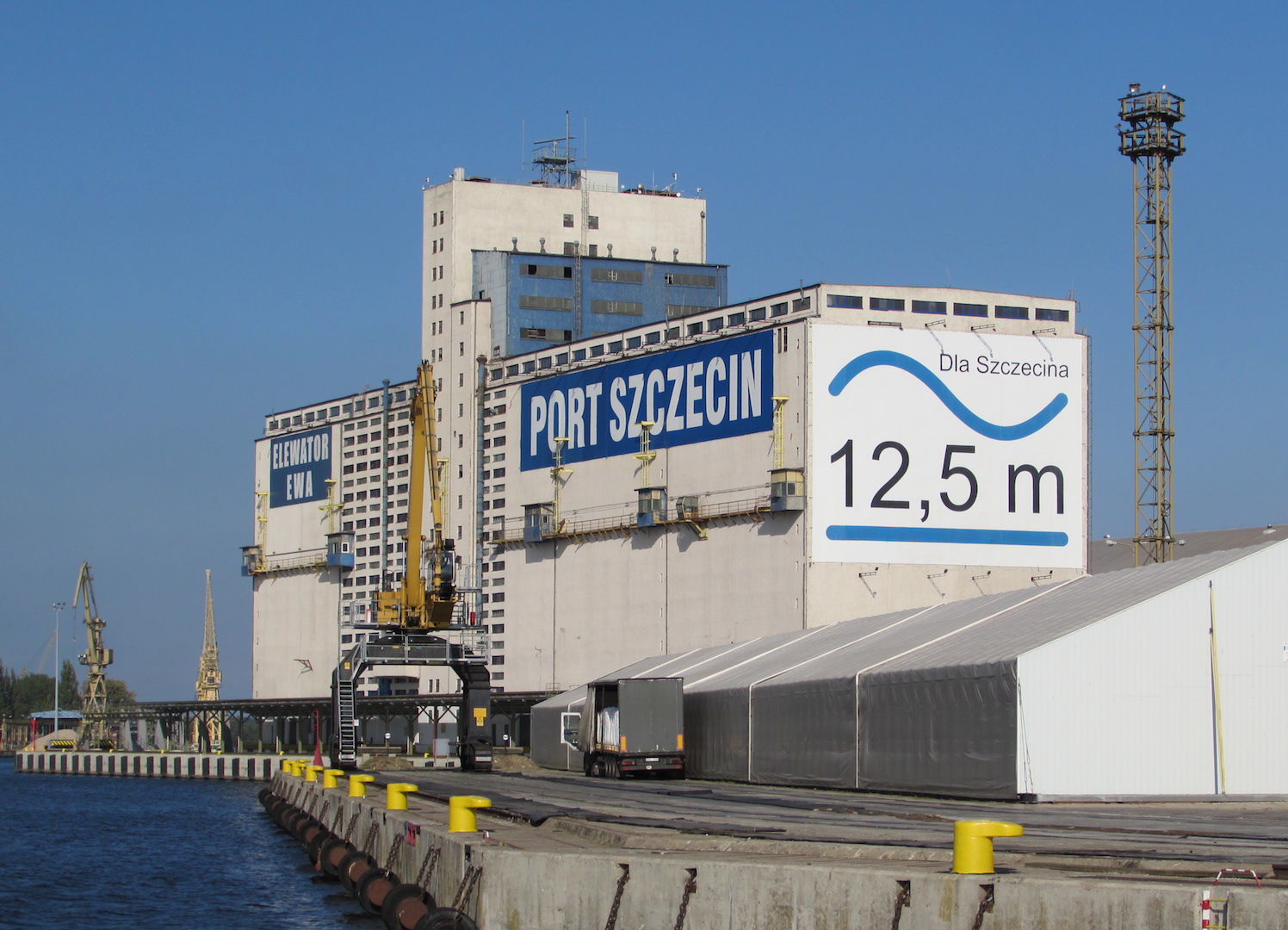 Modernizacja toru wodnego Świnoujście - Szczecin dofinansowana przez UE