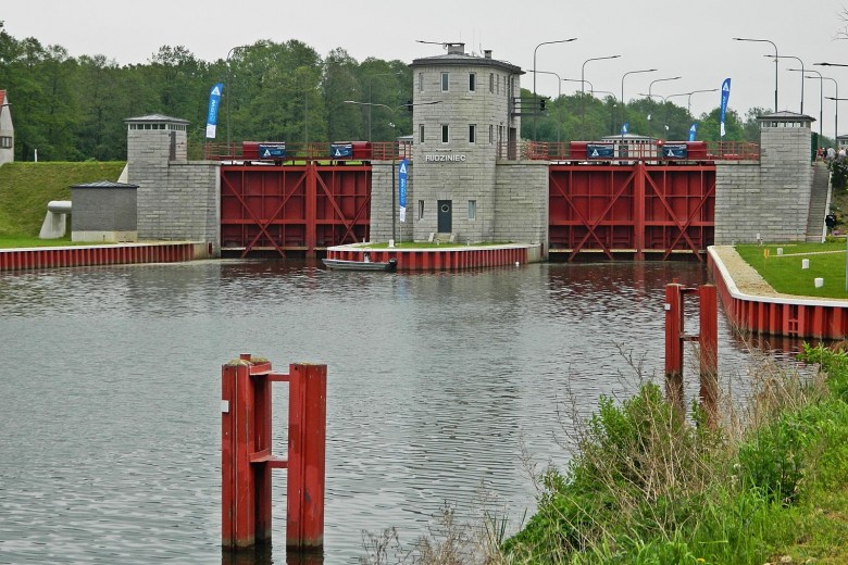 Trzy śluzy na Kanale Gliwickim w remoncie; jedna czeka na wykonawcę