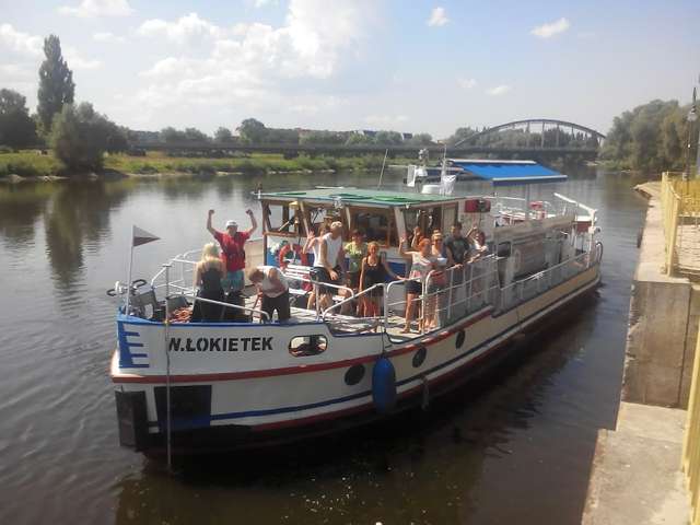 Studenci z Katedry Rewitalizacji Dróg Wodnych wyruszyli w rejs badawczy do Berlina