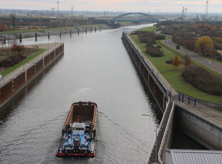 Nareszcie delegacja resortu żeglugi zobaczyła jak jest w Niemczech