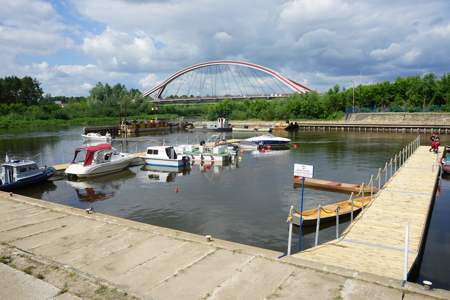 Podpisano umowę na zaprojektowanie portu w Ostrołęce