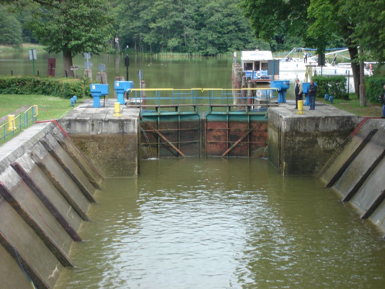 Podpisano umowę na budowę śluzy Guzianka II