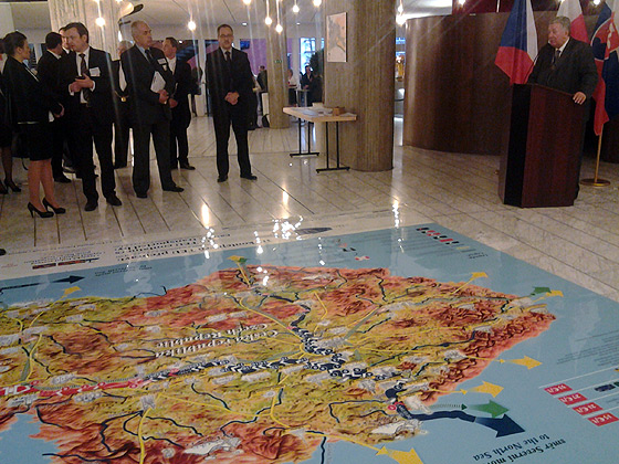 Sprostowanie  w sprawie D-O-L