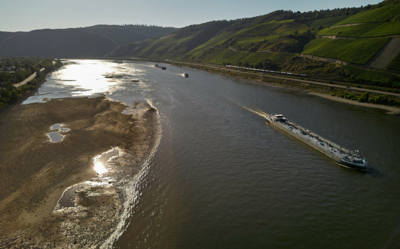 Ruch towarowy na Łabie zatrzymany