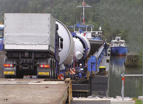 Specjalny transport z Neckaru nad Bałtyk