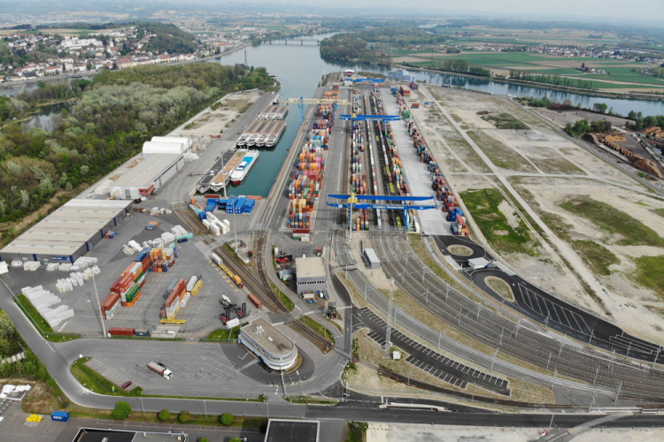 Port Ennshafen zamyka rok 2021 rekordowymi wynikami