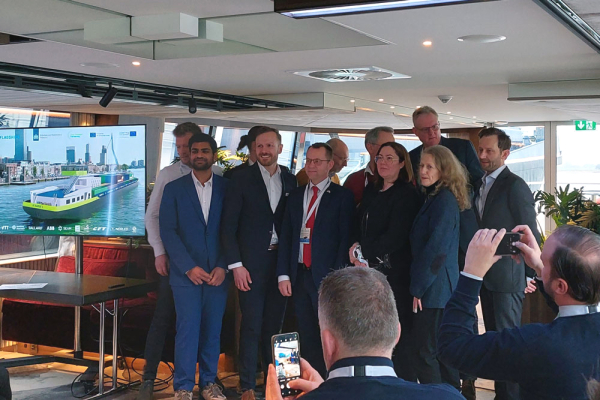 »H2 Barge2« – nowy statek o napędzie wodorowym na Renie