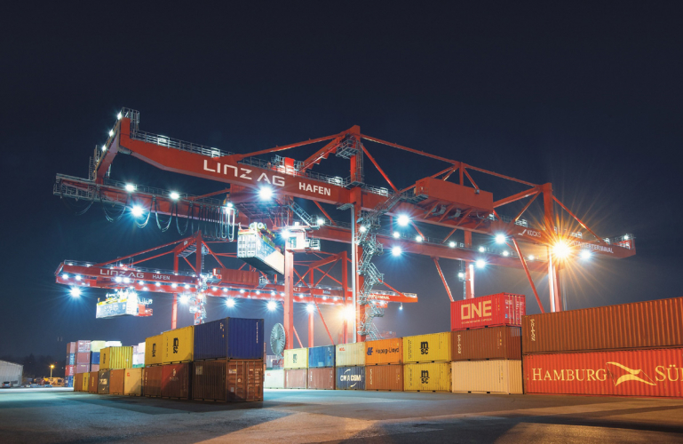 Port Linz kończy rozbudowę terminalu kontenerowego