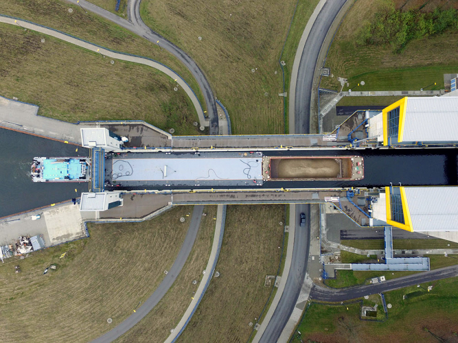 Podnośnia statków Niederfinow: pomyślny test funkcjonalny