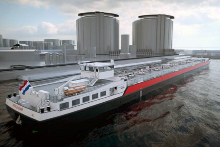 40 śródlądowych tankowców na Ren - mega-zamówienie dla stoczni Damen