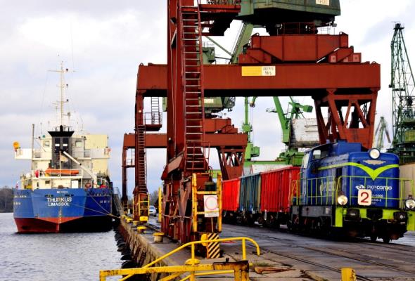 W ZMPSiŚ żegluga śródlądowa na końcu stawki