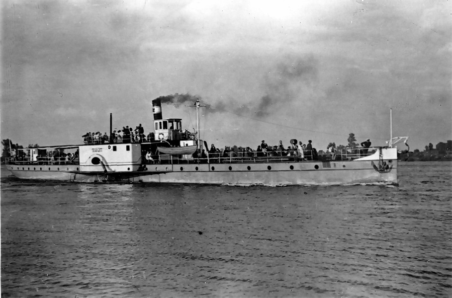 Parostatkiem piękny rejs...