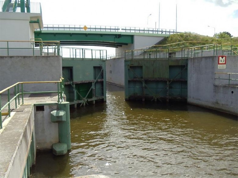 Polskie śluzy i zapory się sypią