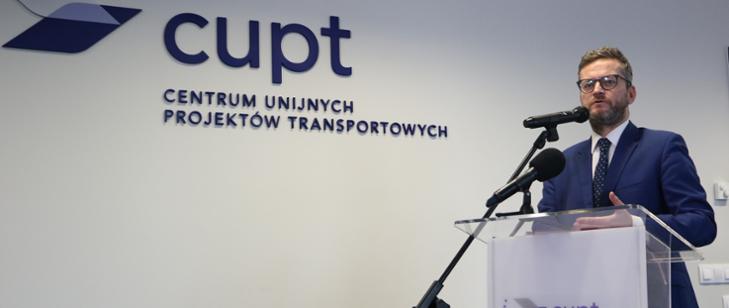 Podpisanie umów na dofinasowanie inwestycji na ponad 720 mln zł