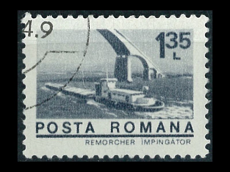 272
